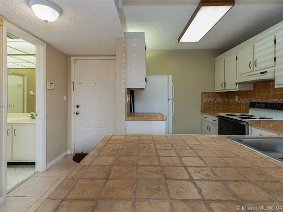 5th image of 4910 NW 102nd Ave #1048