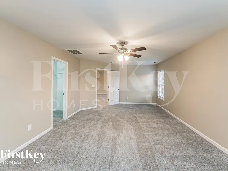 634 Conover Rd — Photo 8
