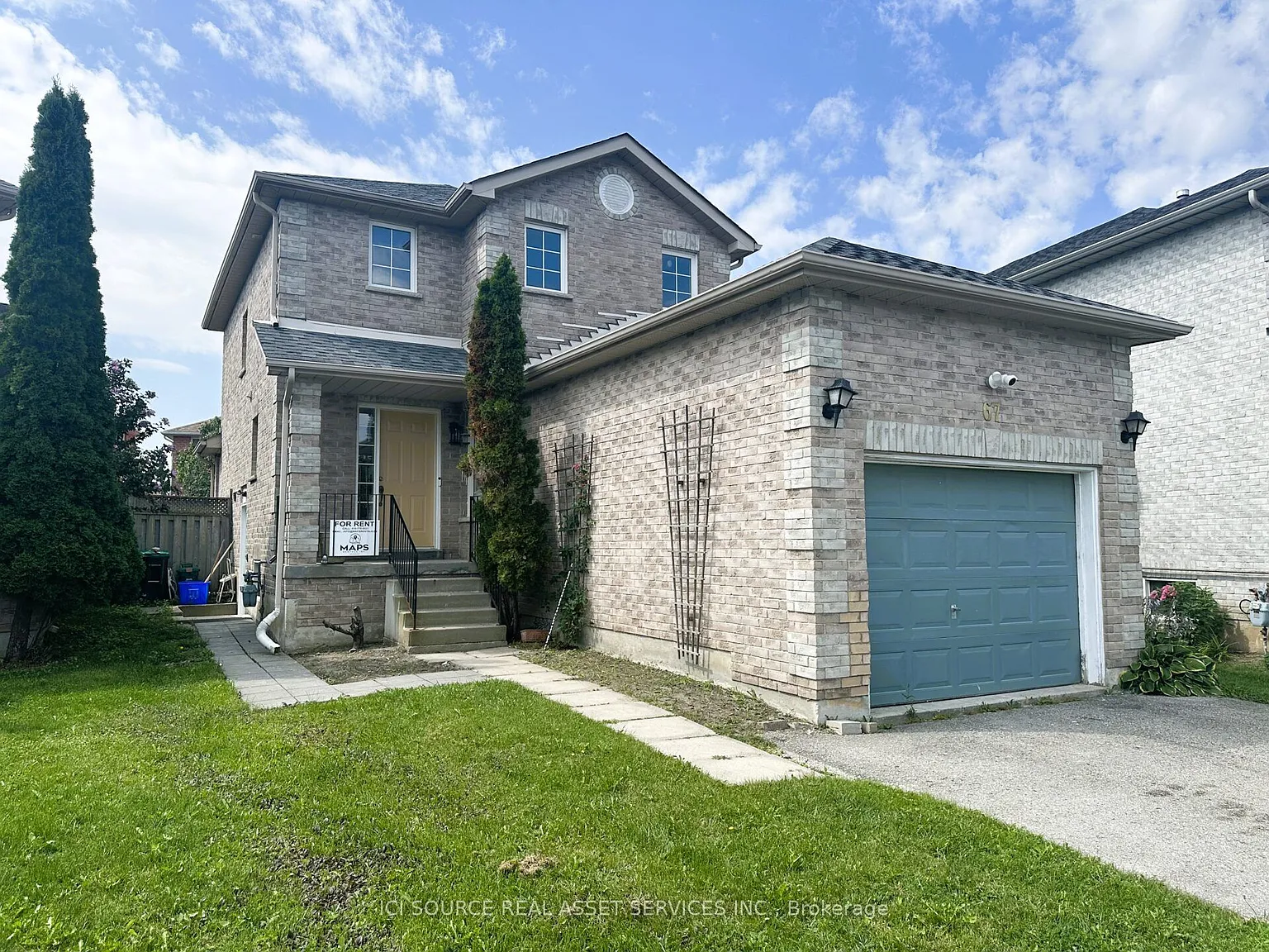 4 bed, $2,700 — Photo 1
