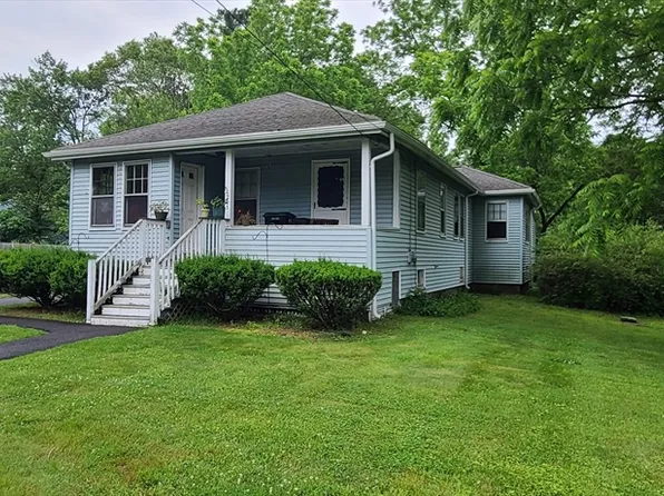 293 Cocasset St, Foxboro, MA 02035