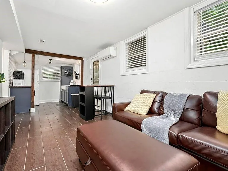 677 Holmes St NW — Photo 9