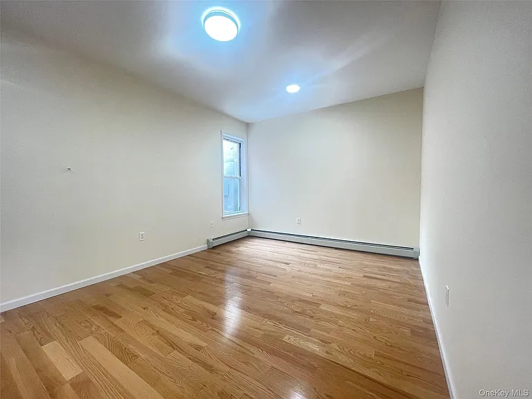 1006 Jericho Tpke #2F — Photo 3