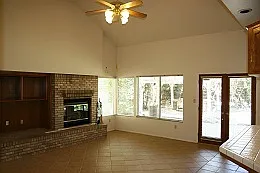 7316 Calle Los Manzanos — Photo 10
