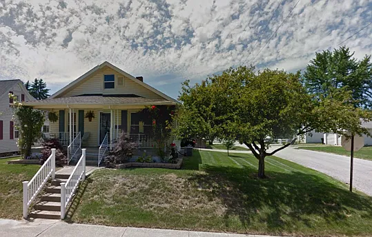802 S 28th St