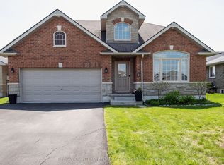 3 Spencer Ct, Quinte West, ON K8V 6X7