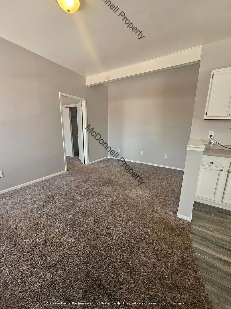 1022 15th Ave. East Moline — Photo 4