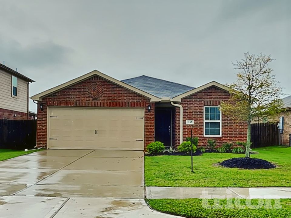1st image of 832 Painted Bison Dr