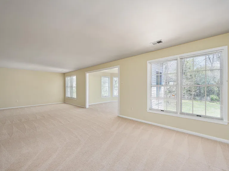 2725 Oldewood Dr — Photo 23
