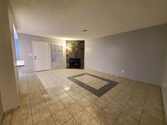 4th image of 2305 N Jones Blvd