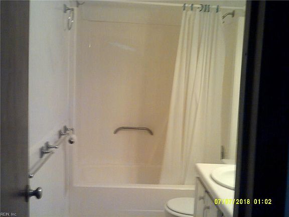 2nd image of 1824 E Ocean View Ave APT 1