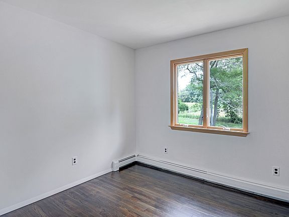 4th image of 159 Tuthills Ln