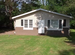 209 S Gray Dr, Carbondale, IL 62901