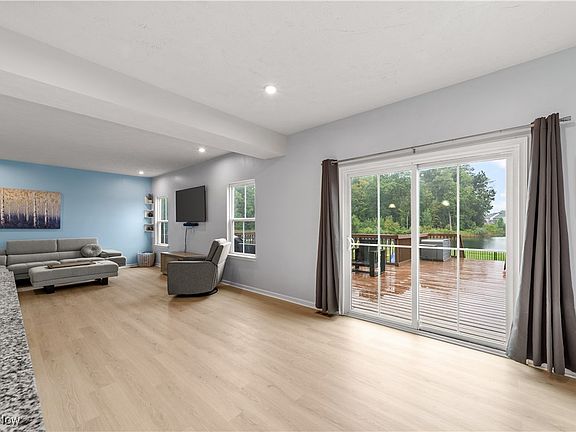 5th image of 6057 Covey Dr