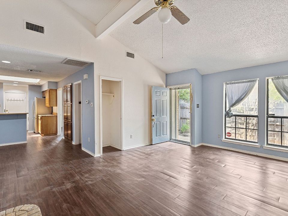 2317 Woodmont Trl, Fort Worth, TX 76133 Zillow