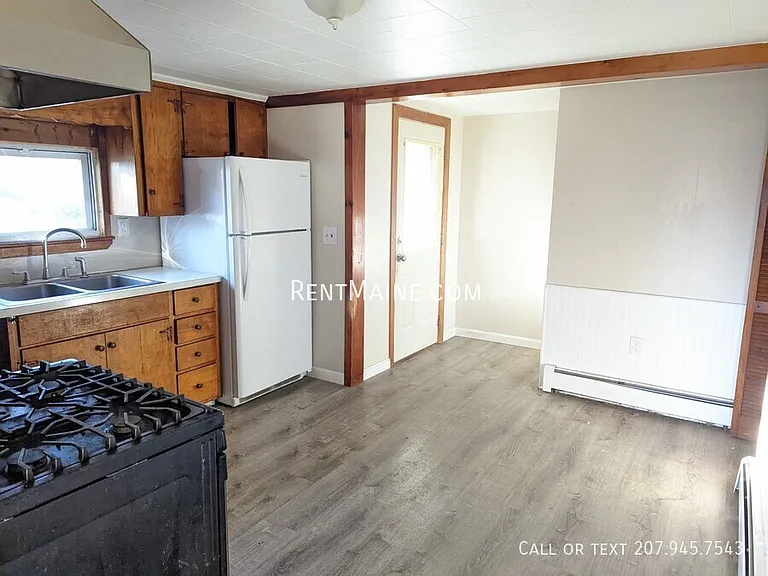 797 Stillwater Ave #2 — Photo 2