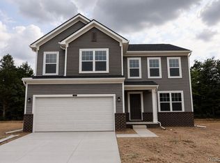 4198 Cedar Ln, Grand Blanc, MI 48439