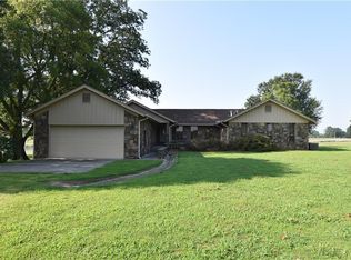 474628 E 1140 Rd, Muldrow, OK 74948