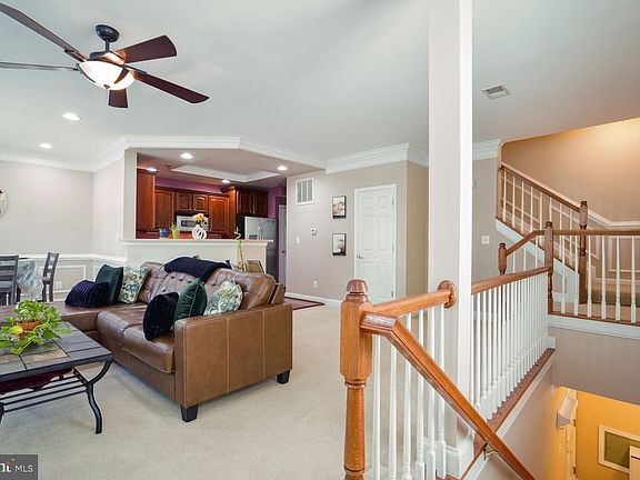 5th image of 7129 Mason Grove Ct #12