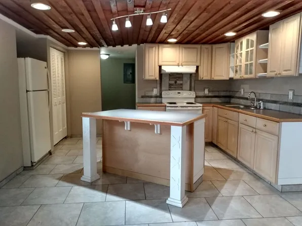 1008 Stockwell St, Aberdeen, WA 98520