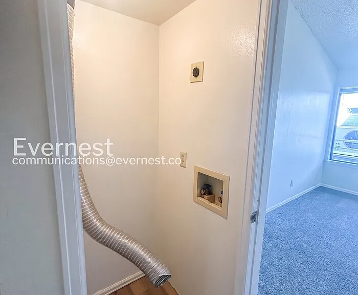 934 Acapulco Ct — Photo 14