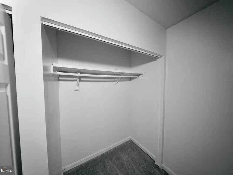 3308 Heidi Ln — Photo 25