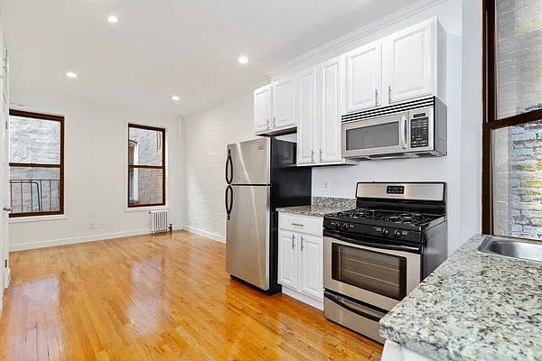 Rented by Kleier Residential | media 3