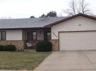 3920 Park Ridge Rd, North Platte, NE 69101