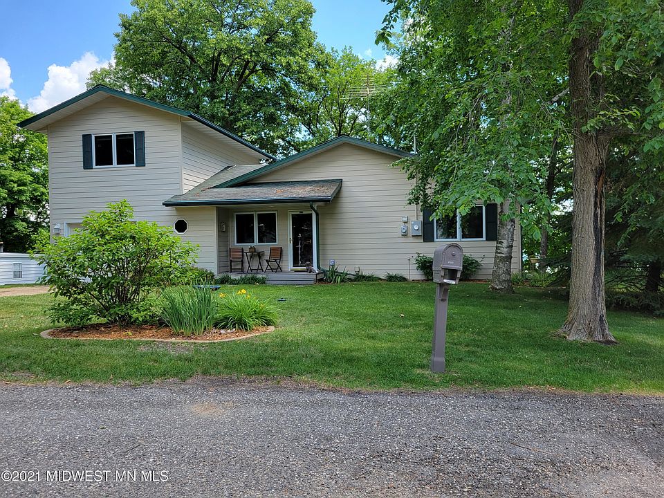 1st image of 47602 Henry Hill Ln