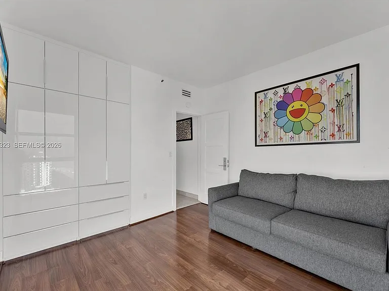 4201 Collins Ave #2301 — Photo 32
