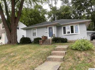 1135 Solon St, Dubuque, IA 52001