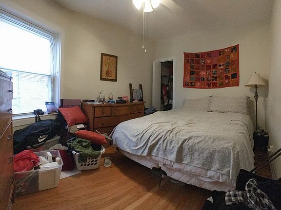 4th image of 1461 W Catalpa Ave APT 3
