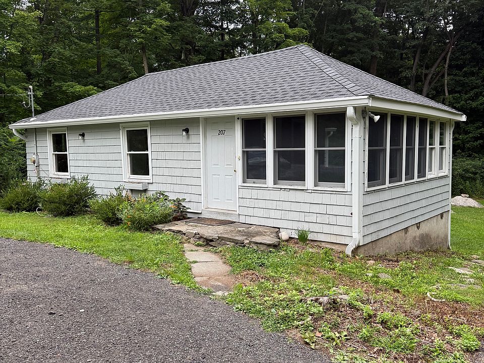1st image of 205 Mountain Rd