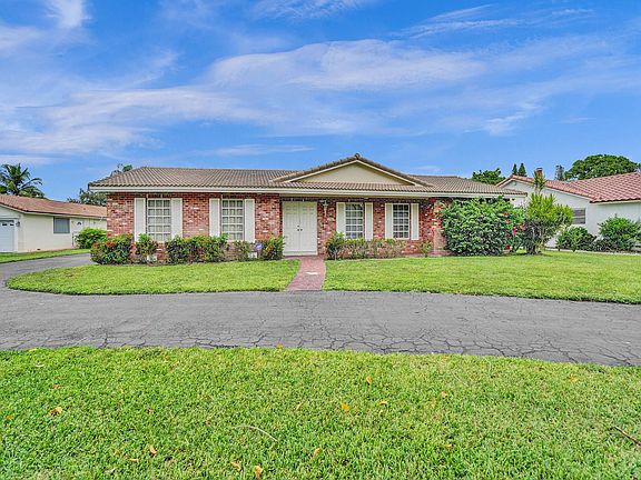 2nd image of 11068 Glenwood Drive