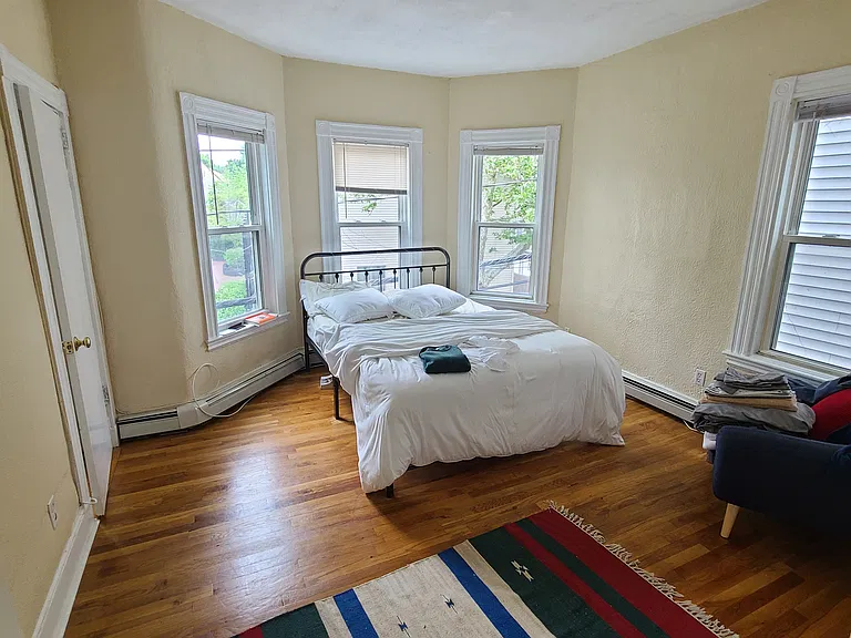118 Elm St #2 — Photo 4
