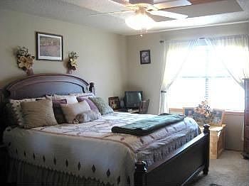 5th image of 90 Trumble Ln