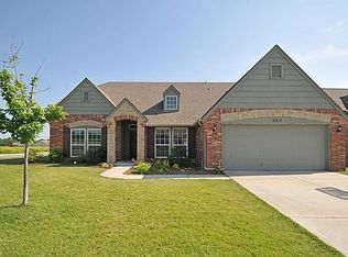 3217 Roman Cir, Bartlesville, OK 74006