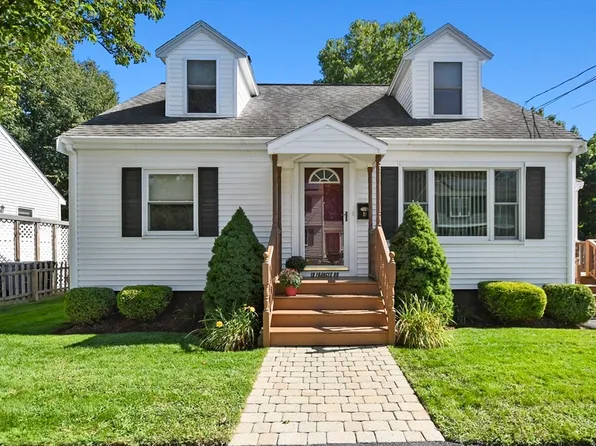 19 Frances Rd, Woburn, MA 01801