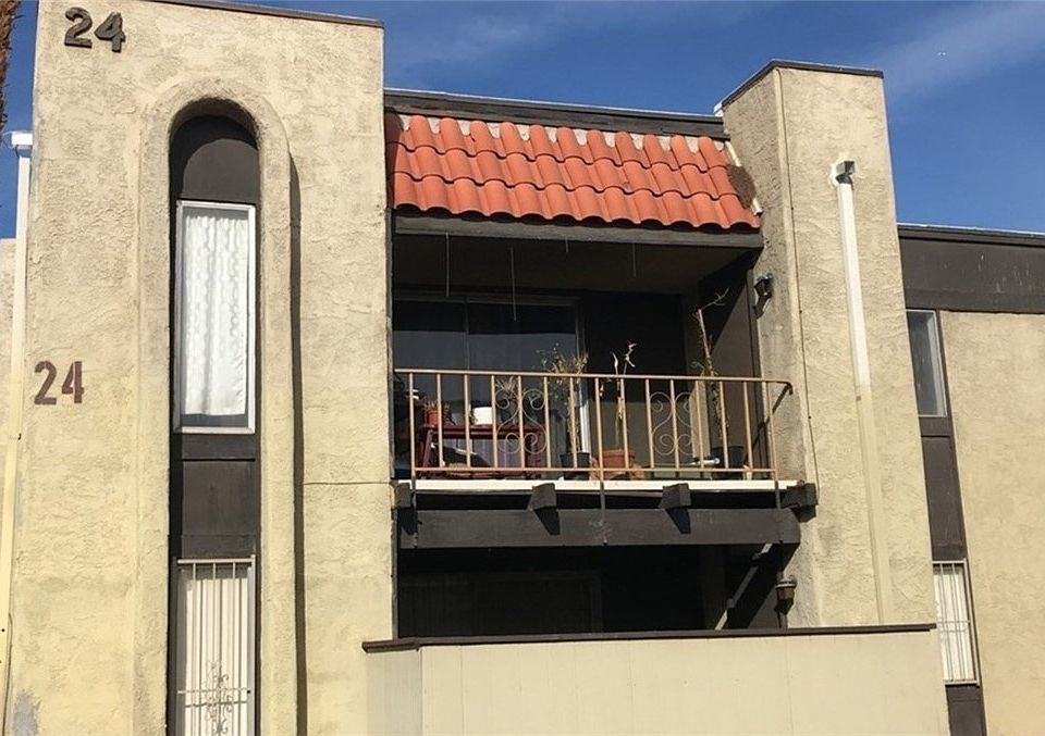 1st image of 1405 Vegas Valley Dr APT 242