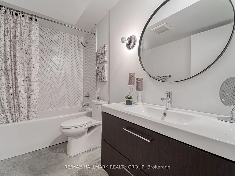 49 Chippewa Ave #LOWER — Photo 7