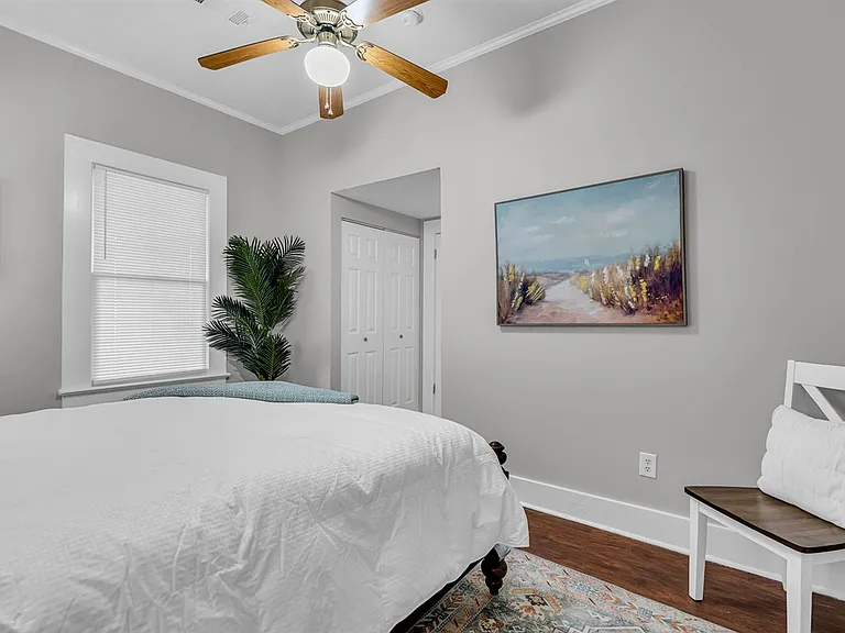 705 Whitfield St — Photo 14