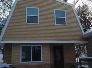 436 Upper Horseshoe Dr, Twin Lakes, WI 53181
