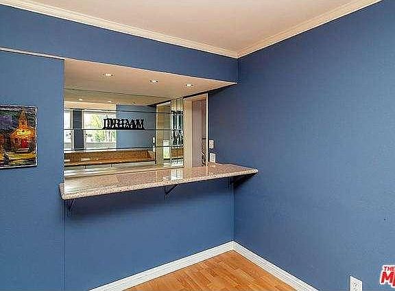 4th image of 4915 Tyrone Ave APT 233