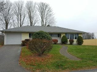 104 Highland Rd, Swansea, MA 02777