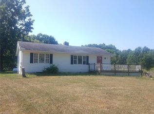 1550 Claus Rd, Vermilion, OH 44089
