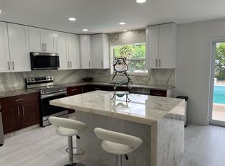 2238 Spanish Trl #1, Delray Beach, FL 33483