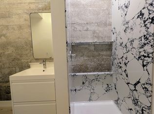 511 Leavenworth St #302, San Francisco, CA 94109