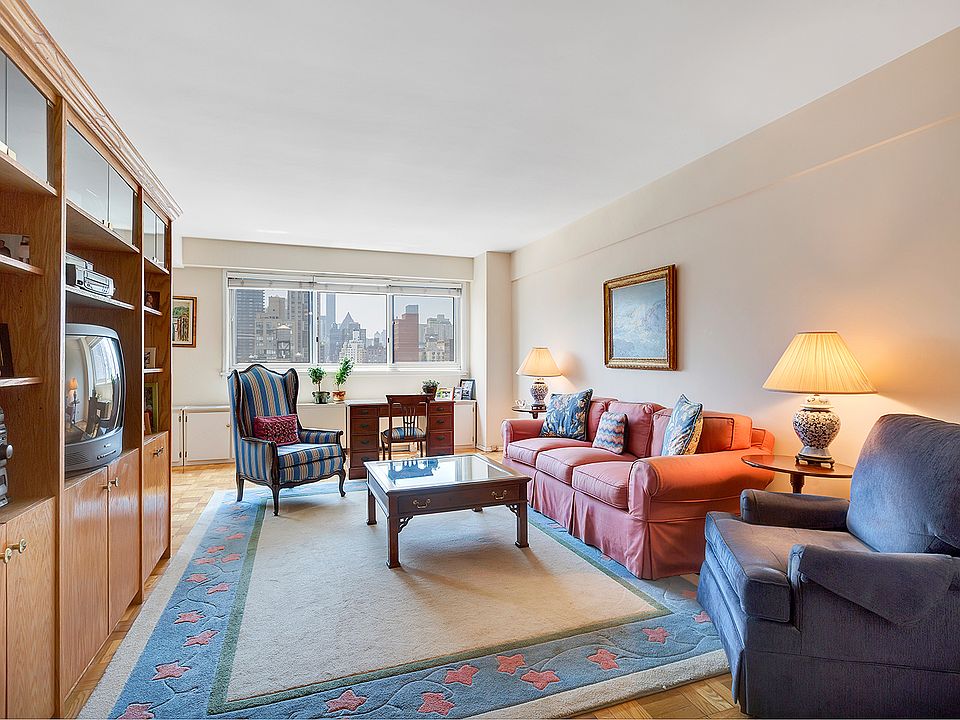 1st image of 401 E 65th St APT 14A
