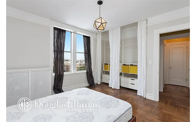 Rented by Douglas Elliman | media 5