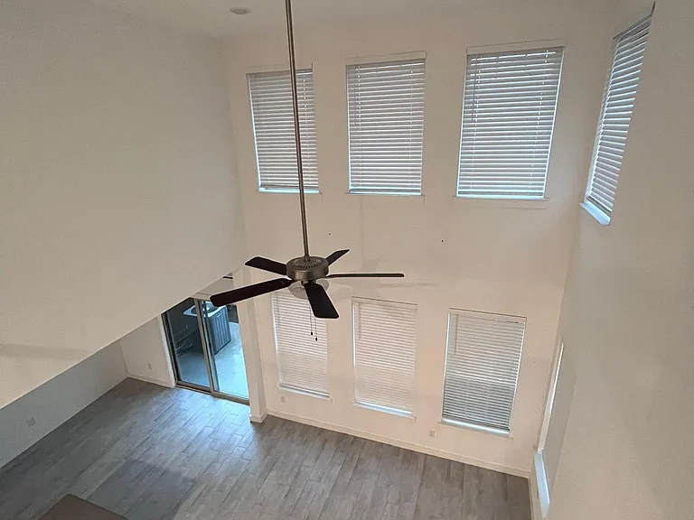 2789 Majesty Dr — Photo 11