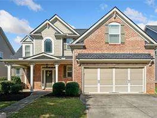 2557 Bay Crest Ln, Loganville, GA 30052